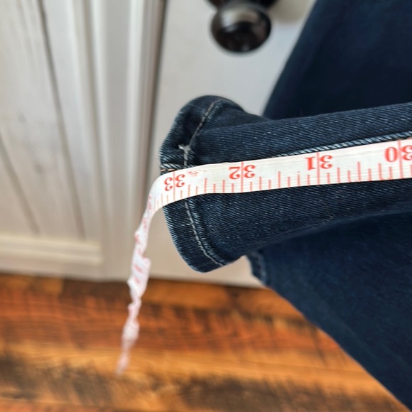 Silver Jeans Blue Straight Leg Classic Denim Suki Slim Boot Cut 34/33 almost new - Picture 4 of 7